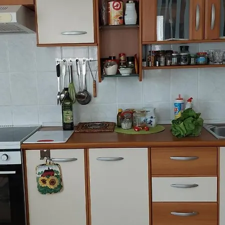 Apartament Saturn *